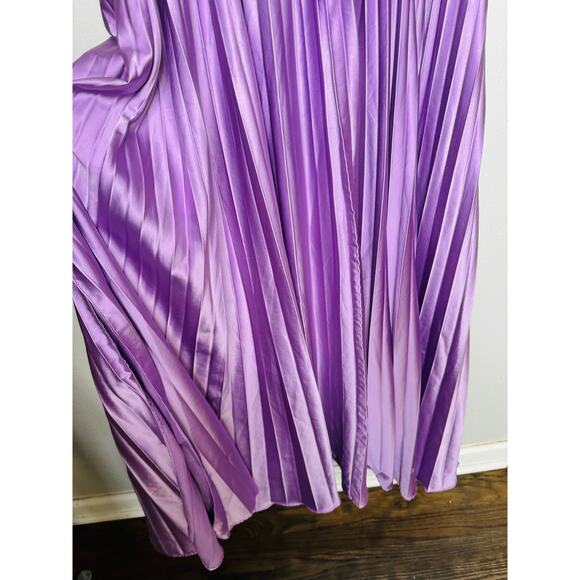 AMUR Purple Satin Sweetheart Neckline A-Line Stef Pleated Gown Dress Size 14 - Picture 8 of 16